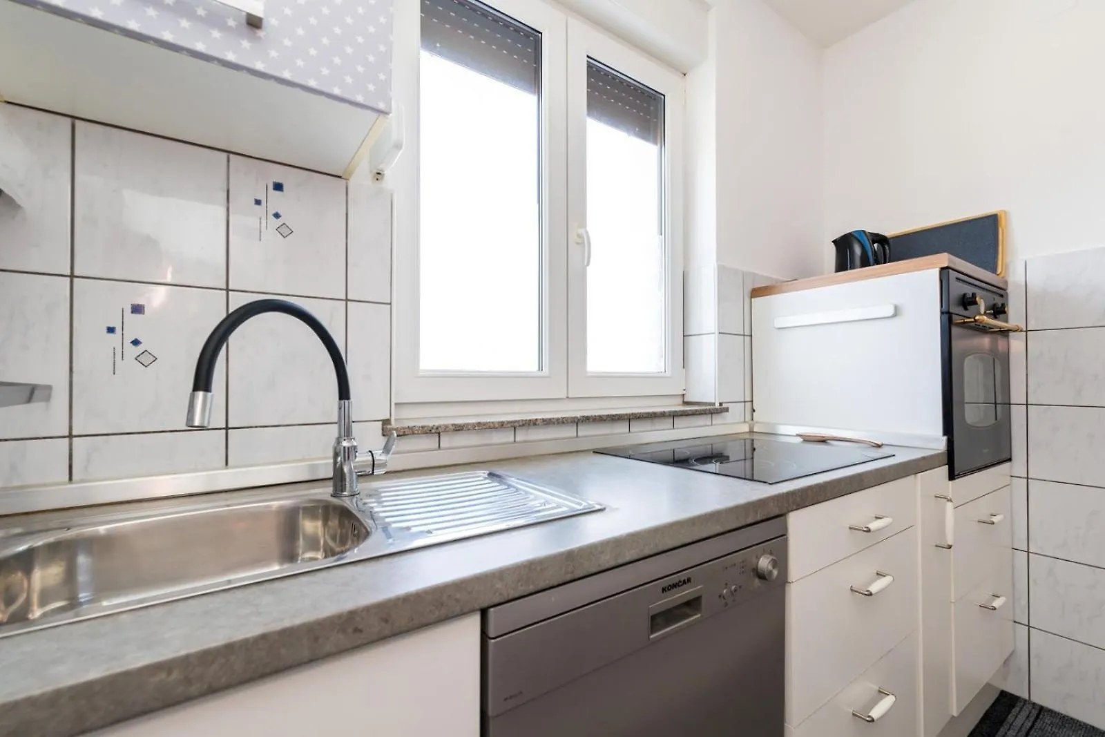Apartment Andre Malinska 0*,  Croatia